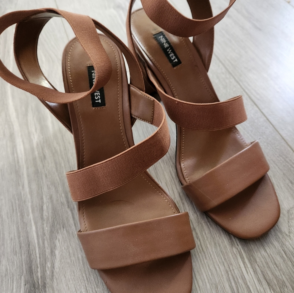 NINE WEST HEEL SANDALS